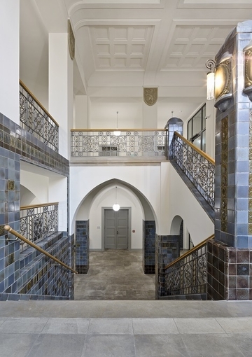 Treppenhaus im Justizzentrum Braunschweig
